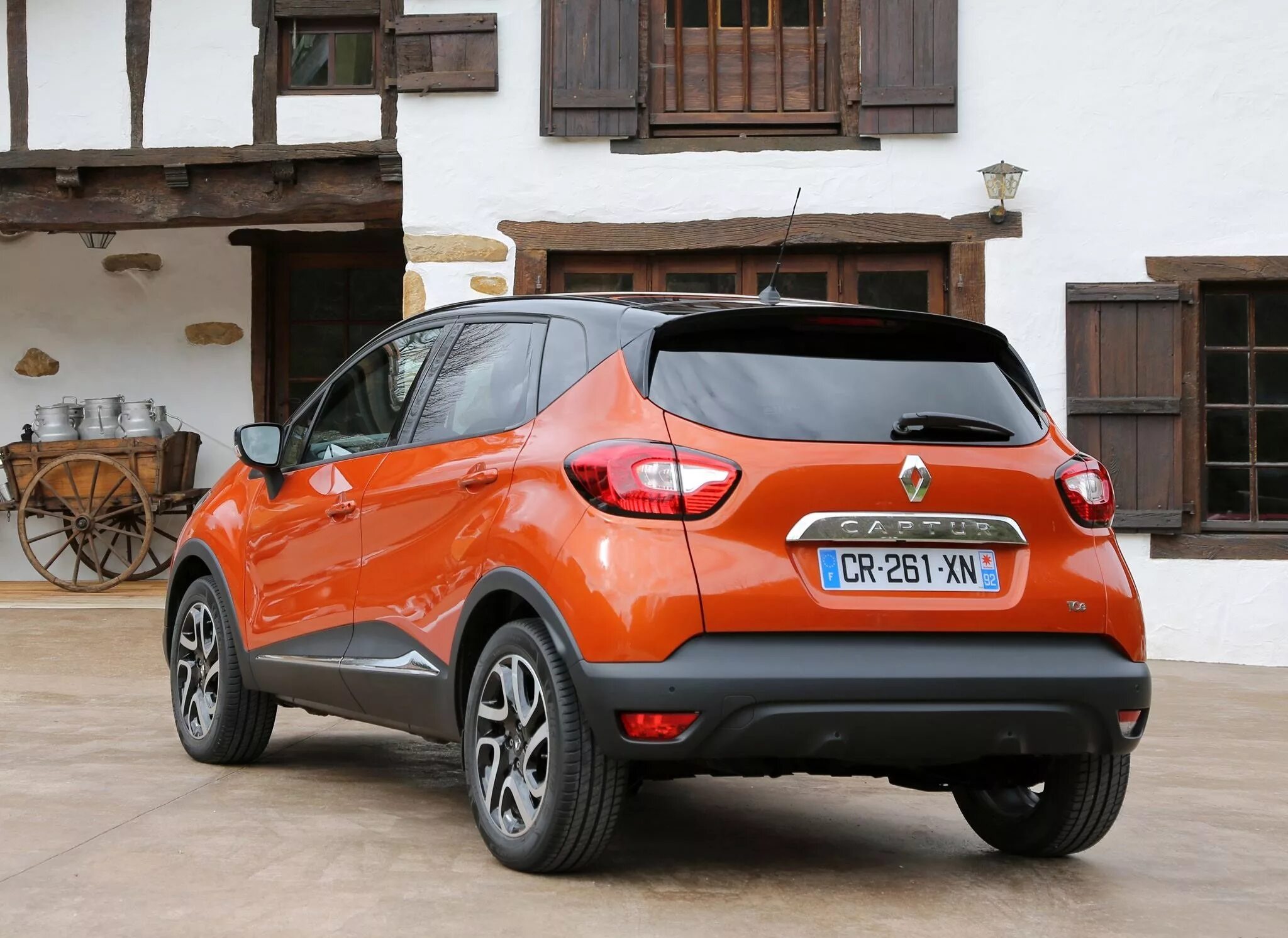 Www renault. Renault Kaptur. Кроссовер Рено Каптур. Рино капсюп. Рено capture Европейский.