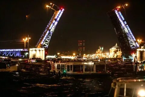 Петербург экскурсия на разведение мостов