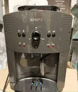Автоматическая кофемашина krups essential roma white ea810570