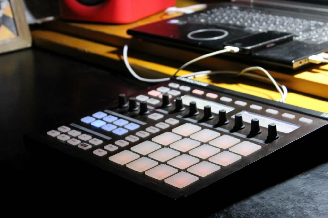 битмейкинг. домашняя студия. битмейкер. начинающим битмейкерам. начинающим битмейкерам.