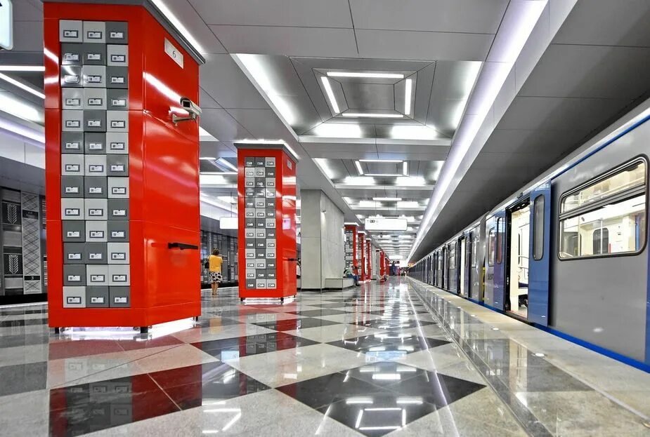 Работа м рассказовка. Станция Рассказовка. Станция метро Рассказовка. Станция метро Рассказовка колонна. Метро Росси Рассказовка.