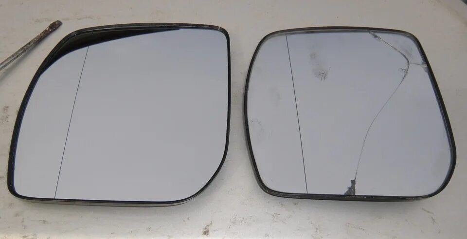 Купить стекло бокового зеркала. Зеркало Subaru 91029sc110. Зеркало Subaru Forester. Зеркальный элемент 528201020. Боковое стекло Subaru Forester 2008.
