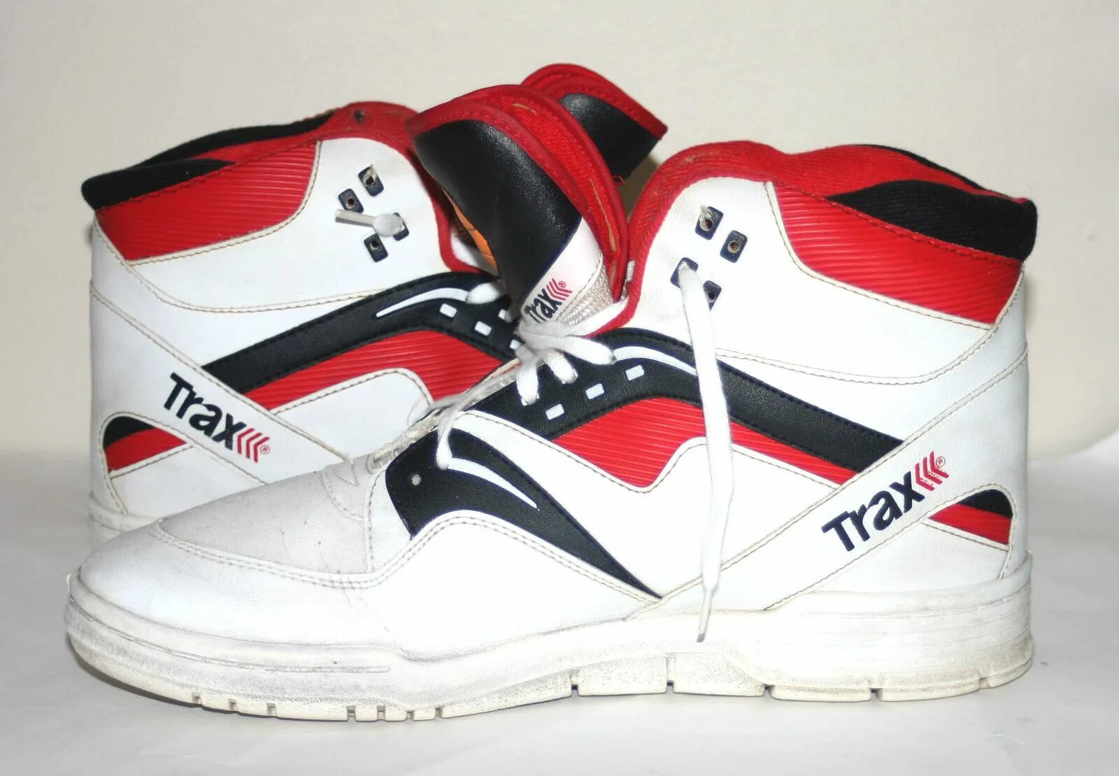 Окаи ретро. Okai retro кроссовки. reebok 1990. reebok 1980s. reebok ретро кроссовки.