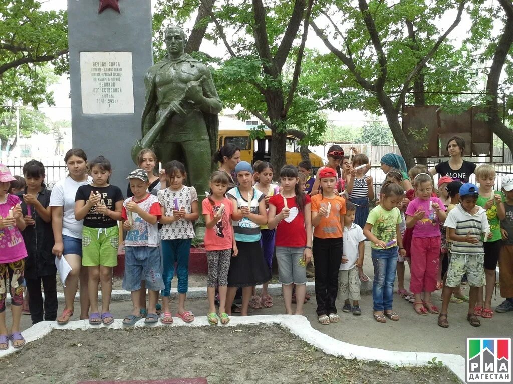 Поселок Комсомольский Кизлярский район. 11 Школа город Кизляр посёлок Комсомольский. Село в Дагестане Кизляр. Пос Комсомольский Дагестан. Поселок кизляр