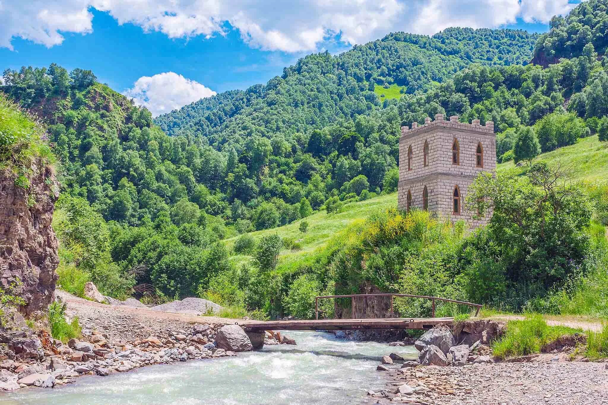 Нарзан кабардино балкария. Долина Нарзанов Кабардино-Балкария Кисловодск. Река Хасаут Долина Нарзанов. Долина Нарзанов Долина реки Хасаут. Долина Нарзанов Кисловодск экскурсия.