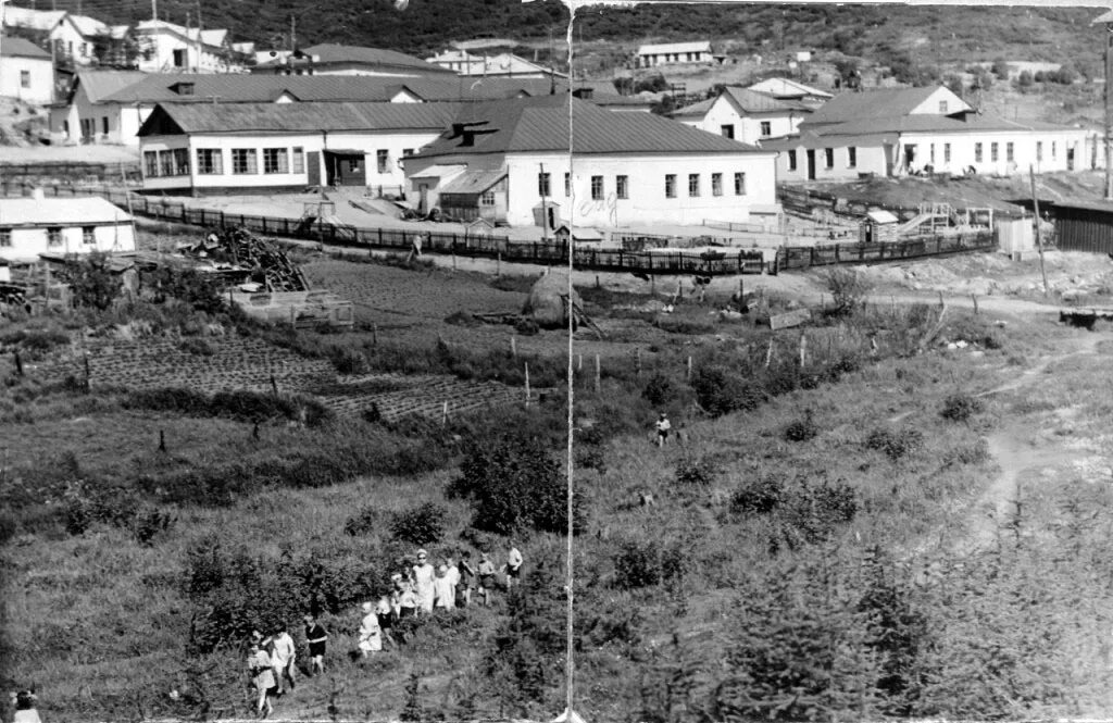 1950 магадан проспект ленина. Магадан 1929. Магадан 1929 год. Магадан 2000 год. Старый магадан.