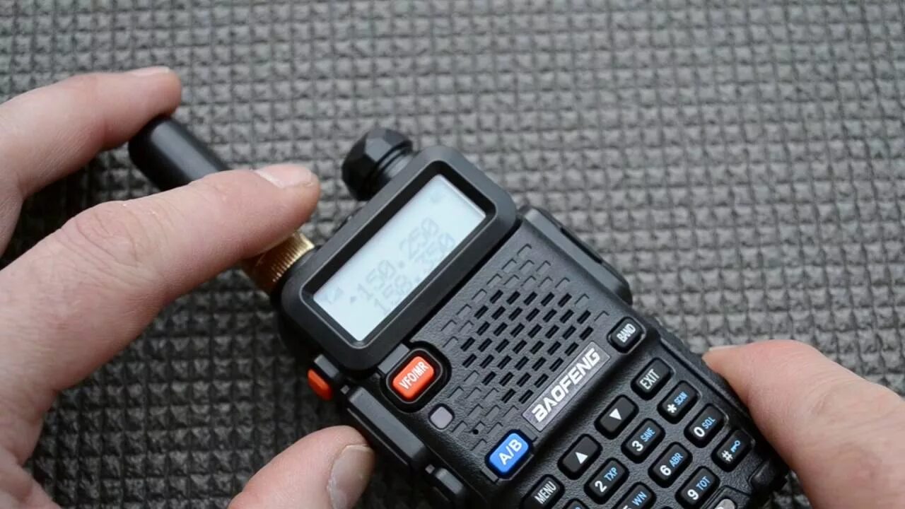 IRADIO UV 588. САТКОМ на баофенг UV-5r. Настройка рации баофенг. Настройка рации Baofeng. Baofeng настройка частоты