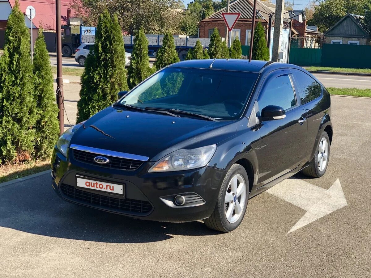 Форд фокус 2 2008 купить. Ford Focus II Рестайлинг 2008. Форд фокус 2 хэтчбек Рестайлинг 2008. Ford Focus 2 2008 хэтчбек. Ford Focus 2 Рестайлинг 2008.