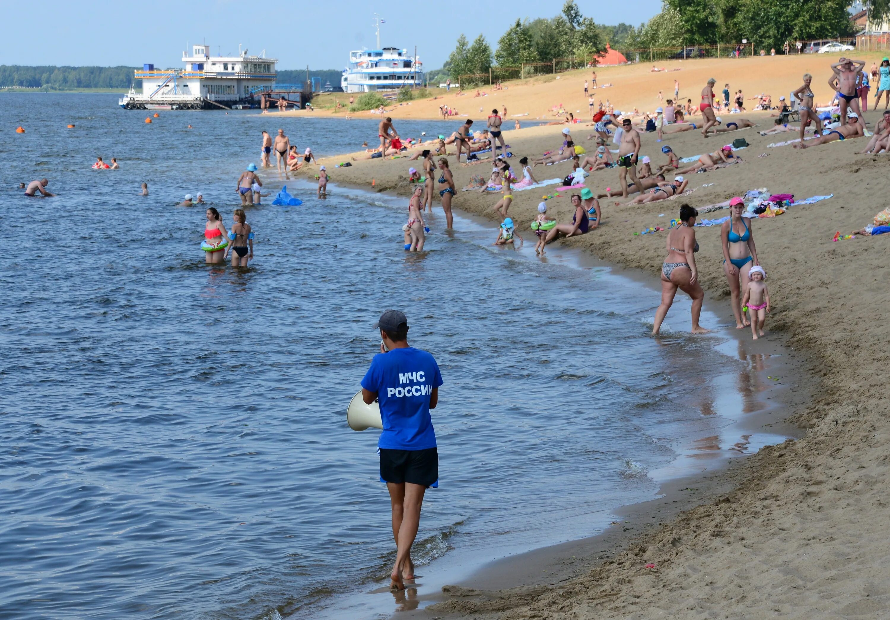 Лагерь красная горка кострома. Лагерь беленогова кострома. Парк берендеевка кохма. Дети в пришкольном лагере. Кострома отдых с детьми.