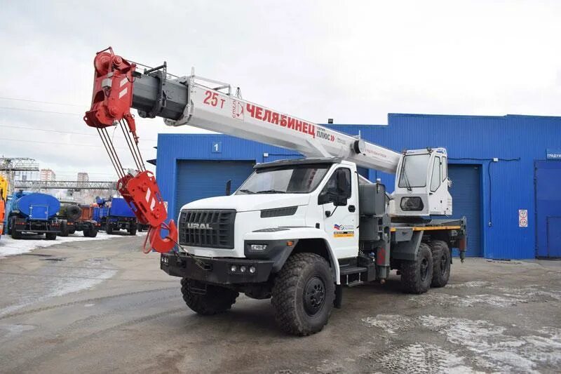 Автокран либхер ltm 1040-2. Liebherr ltm 1050. Ltm 1055-3. Кран 24 тонны. 1.