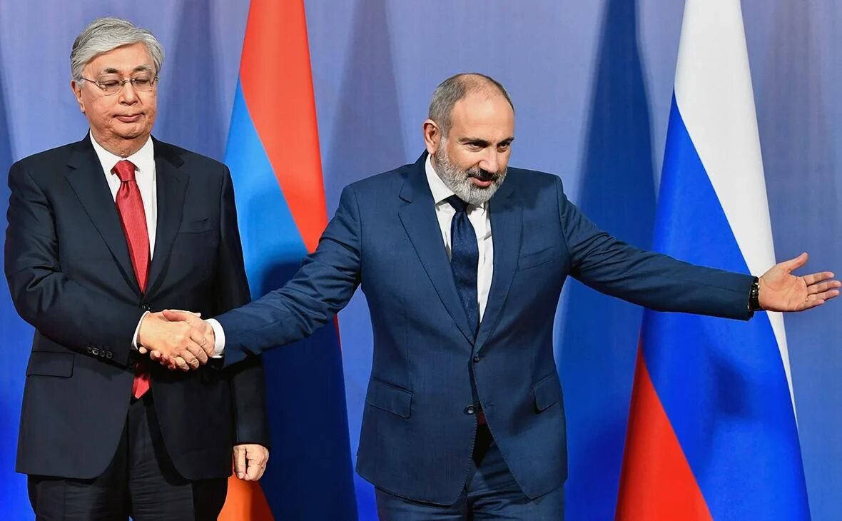 Армения принимает мир. Премьер министр Армении 2023 г.