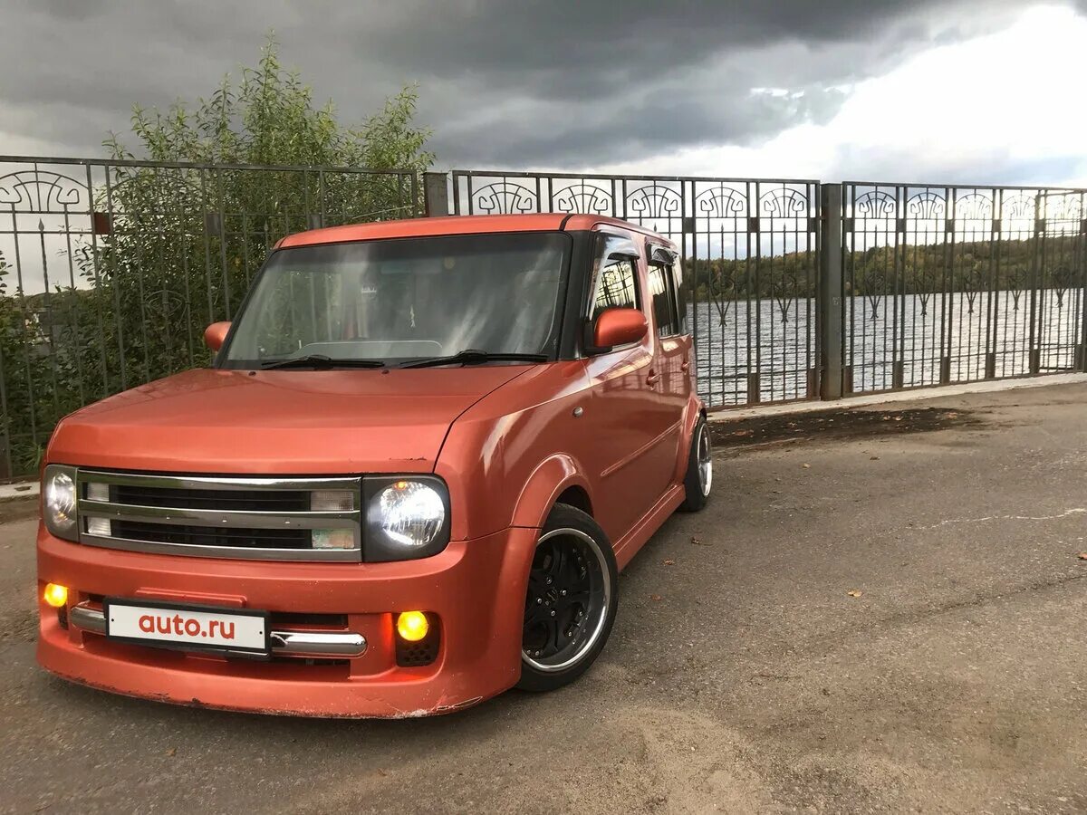 Ниссан куб зет 10. Nissan Cube z11. Nissan Cube z11 stance. Nissan Cube II (z11). Nissan Cube z11 JDM.