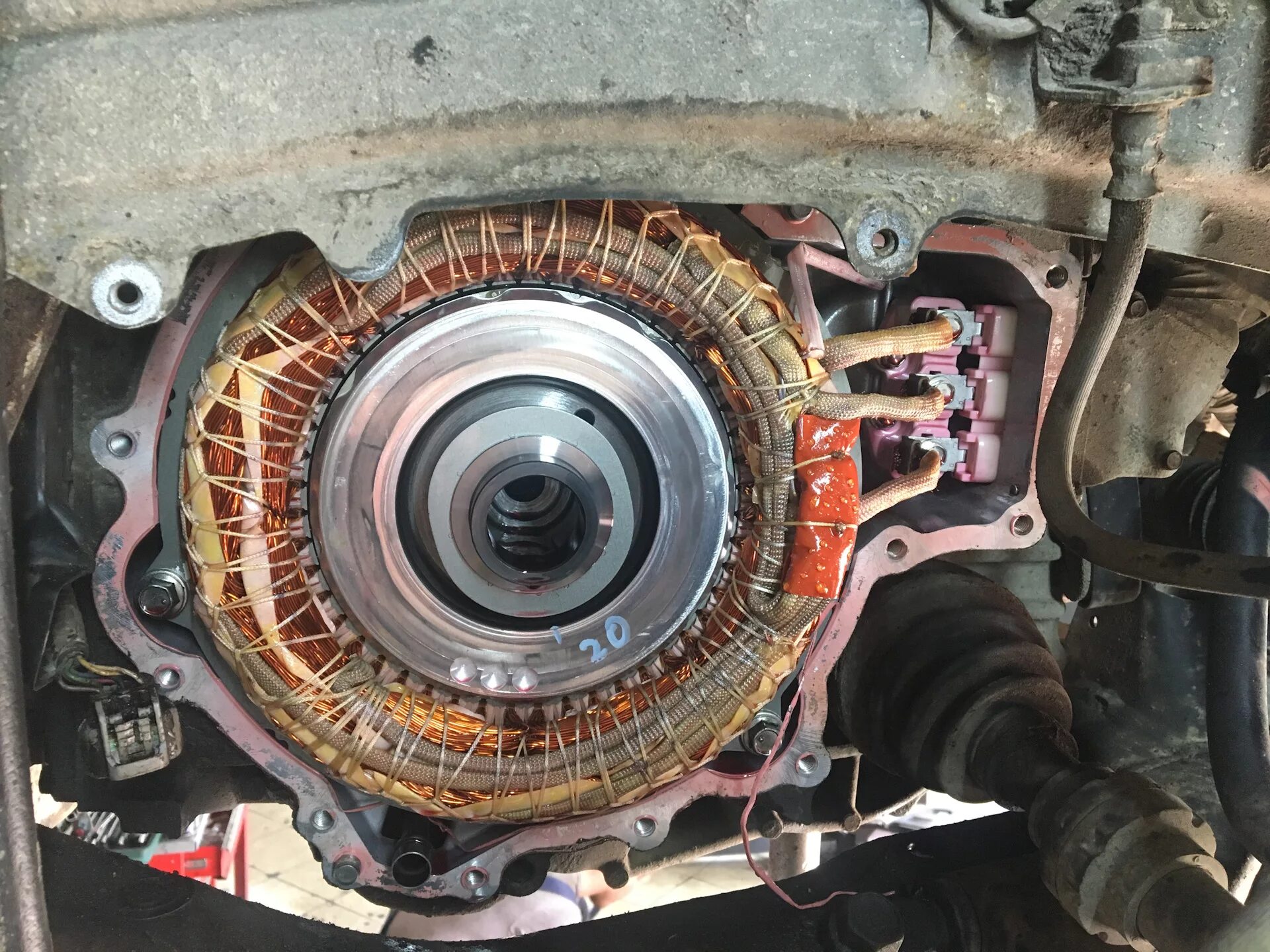 Разгон на акпп. Электромотор rx400h. lexus rx 400h акпп. электродвигатель трансмиссии в rx450h. lexus rx400h трансмиссия.