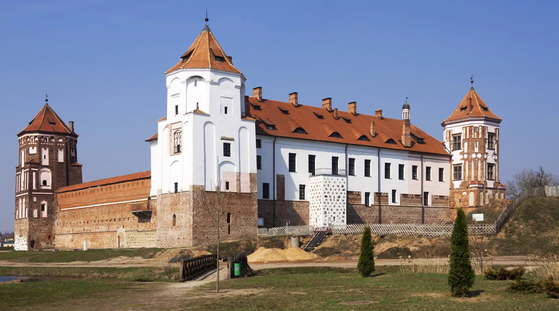 Великое княжество литовское карта. Вилиус петраускас. Города великого княжества литовского. Тракайский замок реконструкция. Древняя русь 13 век.