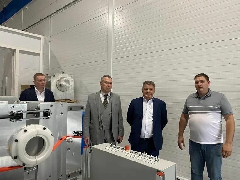 Изолятор из стеклопластика. Изолятор-акс вниикп. Изолятор ца31-1101. Нпо изолятор. Нпо изолятор горьковенко.