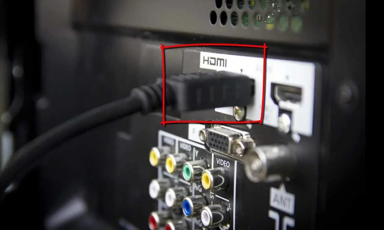 Телевизор через 5 минут. HDMI монитор к приставке DVB-t2. Панасоник телевизор подключить к приставке. Подключить ТВ тюнер к компьютеру. Подключаем телевизор Philips 221t к компьютеру через HDMI кабель.