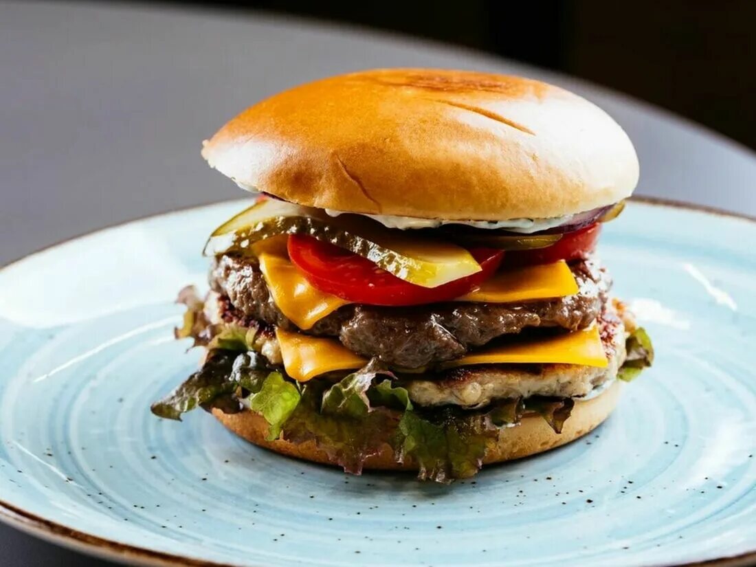 Кафе бистро угра. Фрэнк бай баста ребрышки. Кафия самообслуживания. Бистро ребра. Bistro калининград.