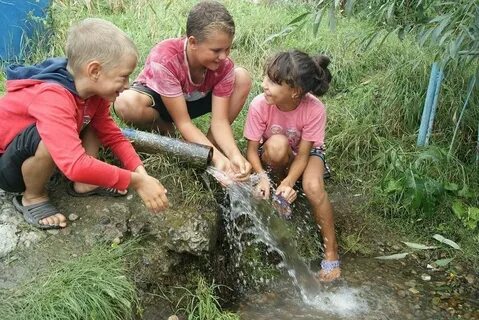 Вода из ручья