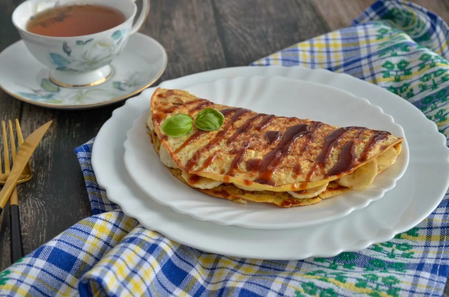 Овсяноблин рецепт вкусно и быстро. Овсяноблин с ветчиной и сыром. овсяноблин на кефире. овсяноблин с творожным сыром. овсяноблин с бананом.