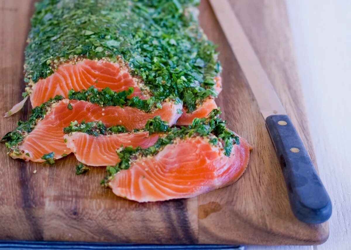 Гравлакс из лосося. Гравлакс что это. Гравлакс что это. Лосось гравлакс. Гравлакс что это.