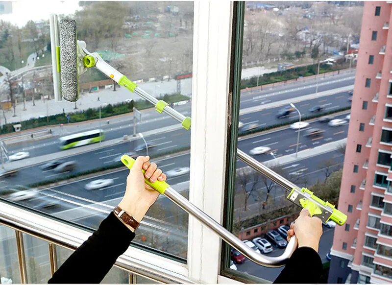 Как помыть окна на балконе