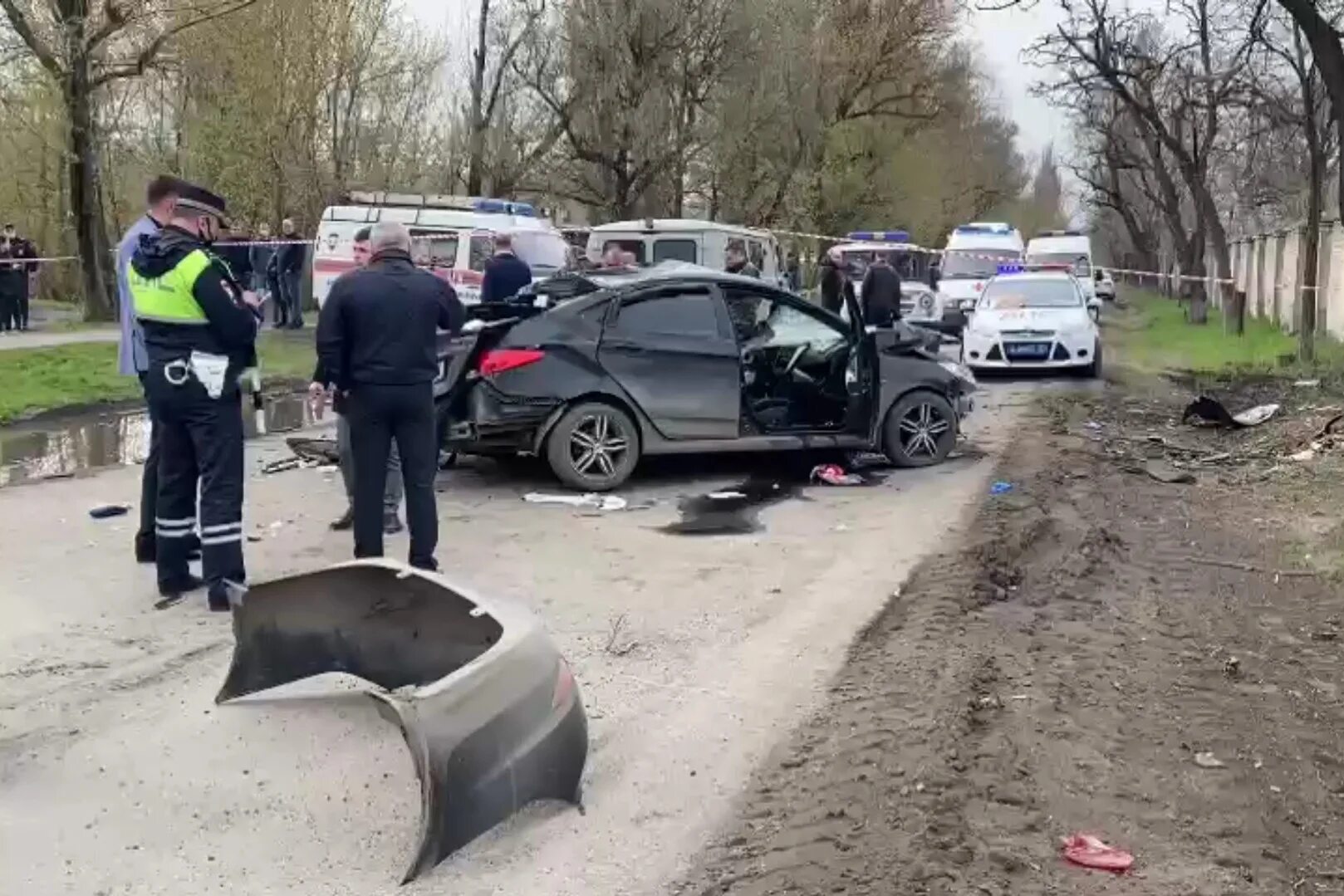 Что случилось с андреем донским. 18.04.2021 Авария в Новочеркасске. Новочеркасск авария 2021. ДТП В Новочеркасске 18 апреля 2021 года.