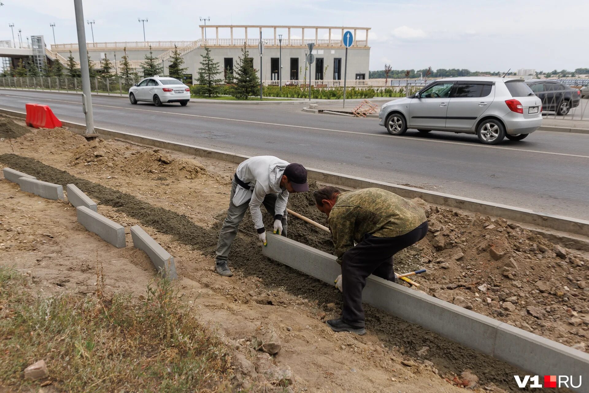 Тротуар. Нулевая продольная Волгоград. Проект продления 0 продольной Волгоград. Нулевая продольная Волгоград проект.