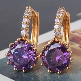 Золотые сережки с фиолетовым камнем