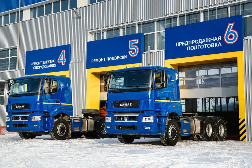 автосалон грузовиков. официальные дилеры грузовых автомобилей. официальные дилеры грузовых автомобилей. официальные дилеры грузовых автомобилей. скания дилерский центр.