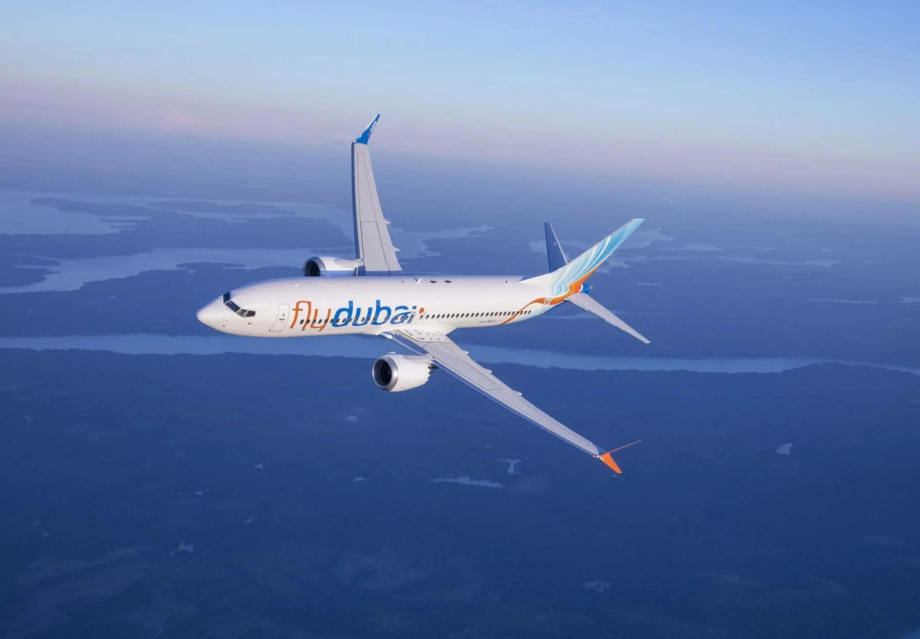 Boeing 737-800 flydubai салон. Fly dubai boeing 737 max 8. Боинг 737 flydubai. 737 max flydubai. B737-800 флайдубай.