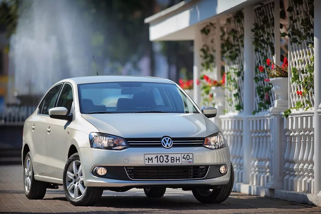 Volkswagen Polo sedan (2010). Volkswagen Polo 2010 седан. Фольксваген поло седан 2010. VW Polo 2010 седан.