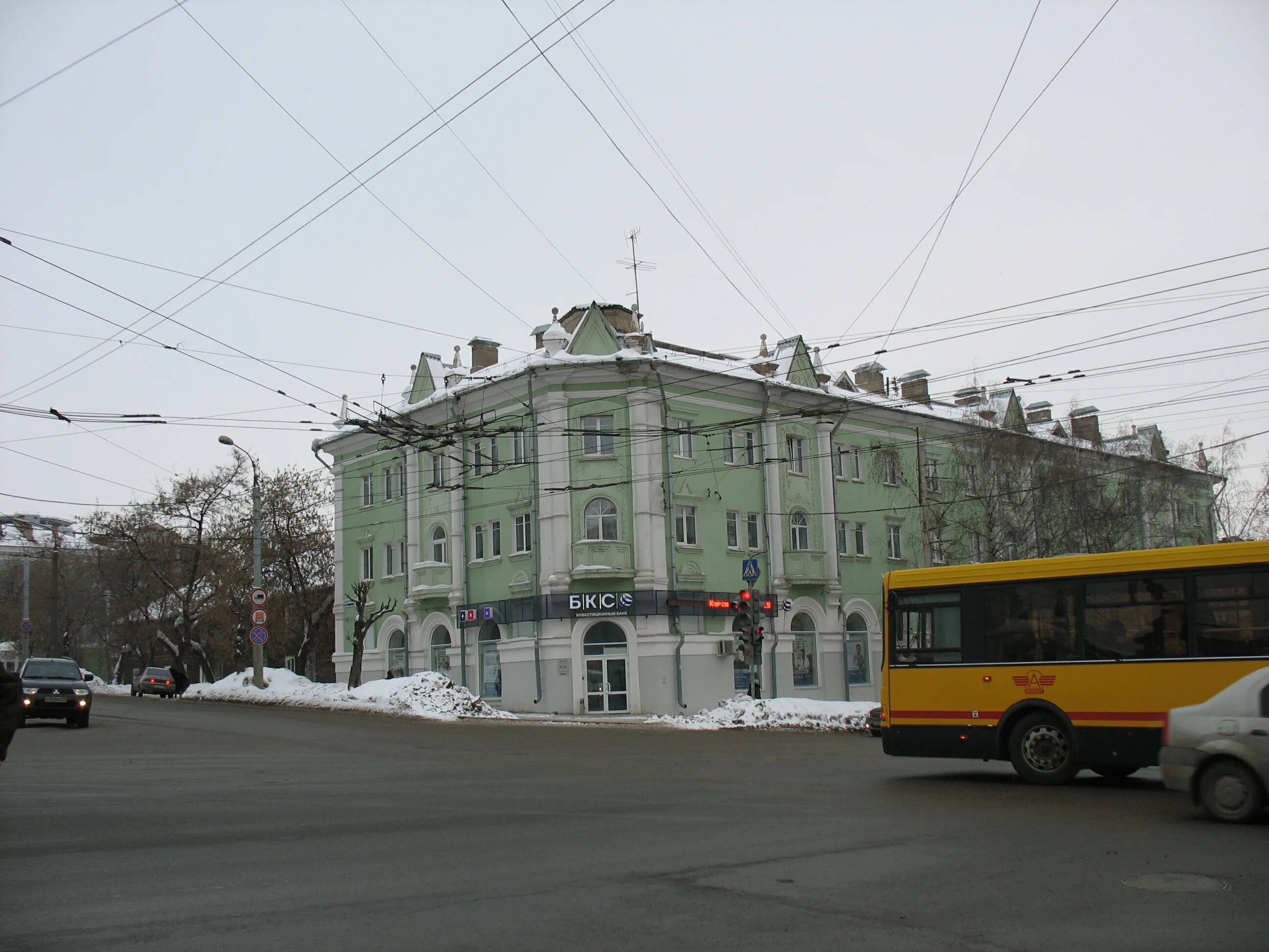 Сова ижевск. Советская Ижевск. Ул Советская 38 Ижевск. Улица Советская Ижевск. Советская 34 Ижевск.