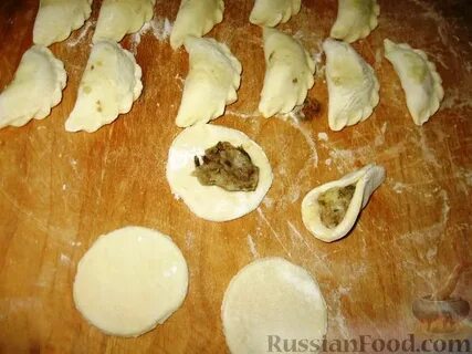 Вареники с картошкой и луком пошаговый