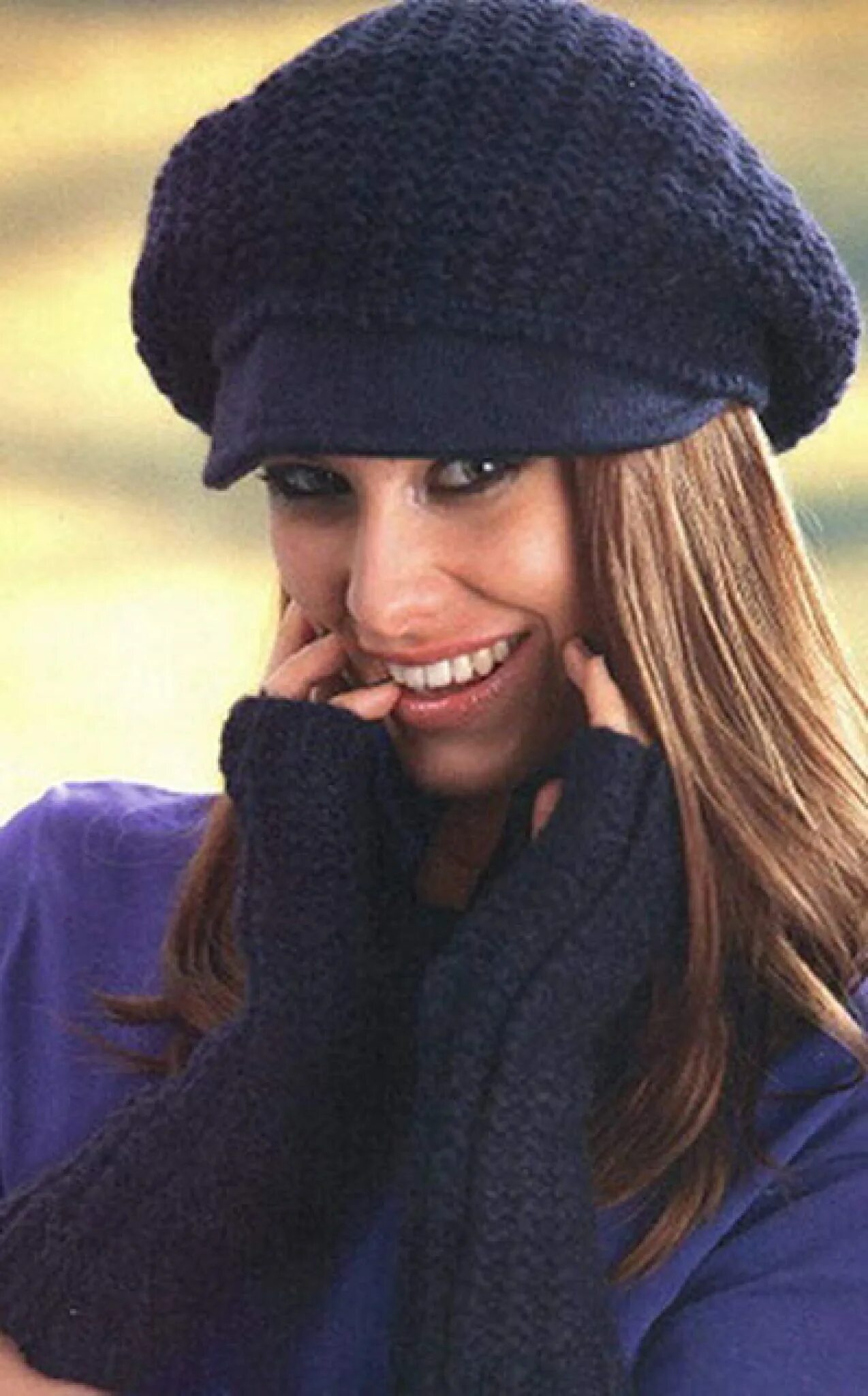 Шапка с козырьком спицами. Вязаный берет с козырьком. вязание берета с козырьком. вязаная беретка с козырьком. вязаные шапки, береты кепи.