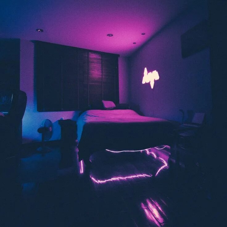Песня i want in my room