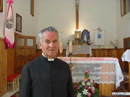 Римско католический священник