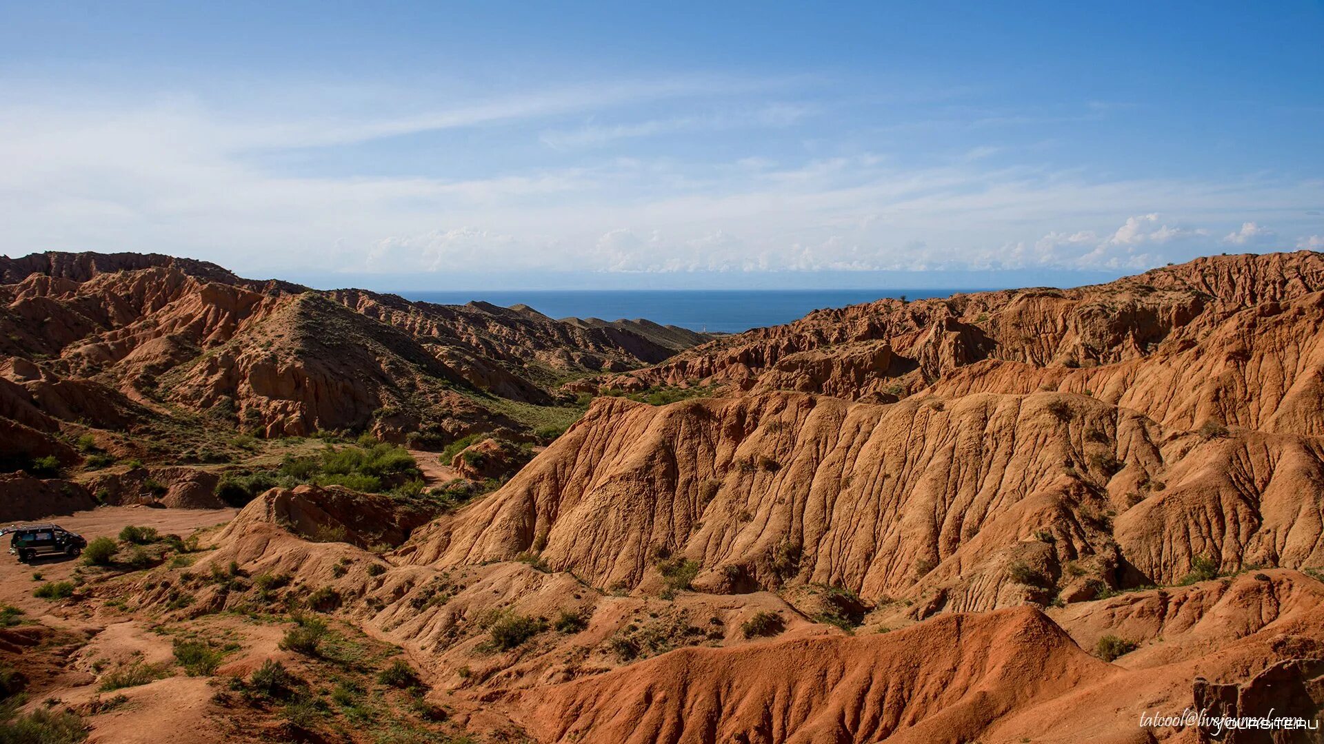 Каджи сай пляж. Иссык куль каджи сай поселок. Каджисай поселок иссык. Каджи-сай иссык-куль ущелье. Каджисай поселок иссык куль.