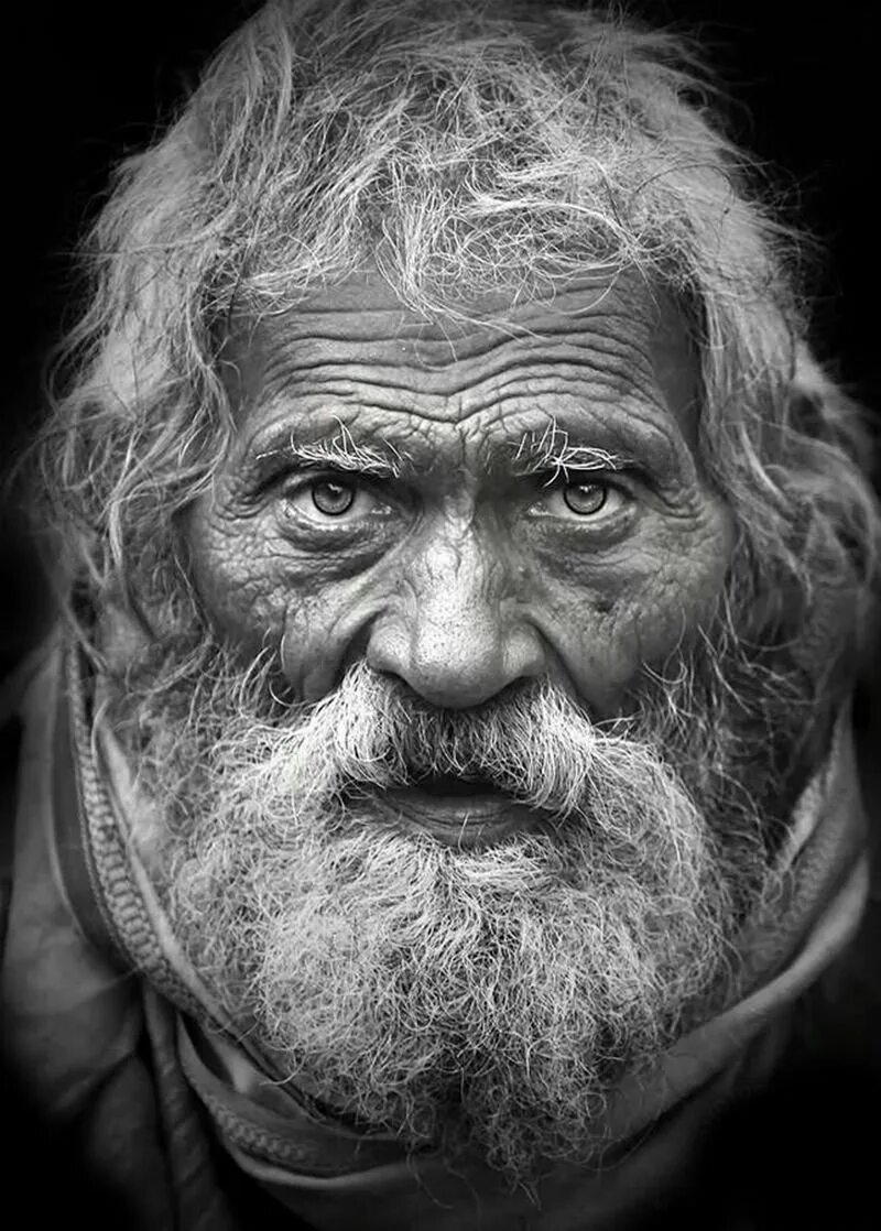 Старый мужчина лицо. Лицо старика. Фотопортрет старика. Фотопортрет дедушки. Лицо старика с бородой.