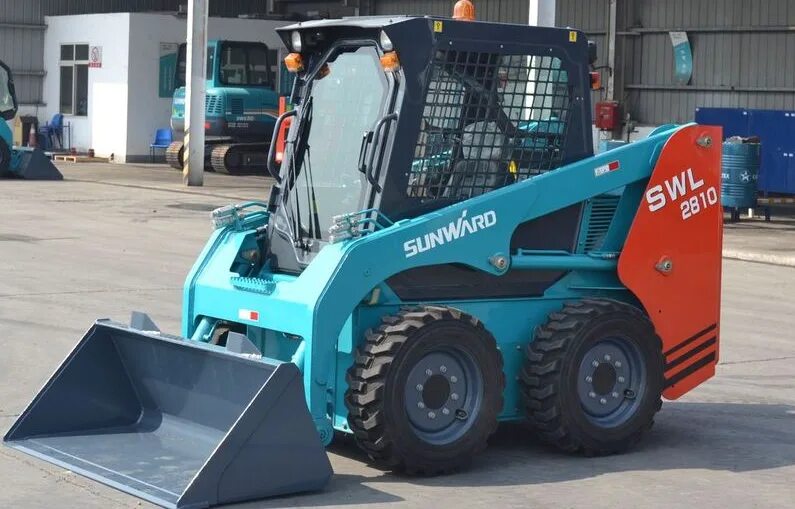 Sunward 3220 мини погрузчик. Sunward 2810. Sunward swl3210. Минипогрузчик sunward swl3210. Погрузчик фронтальный sunward swl3210.