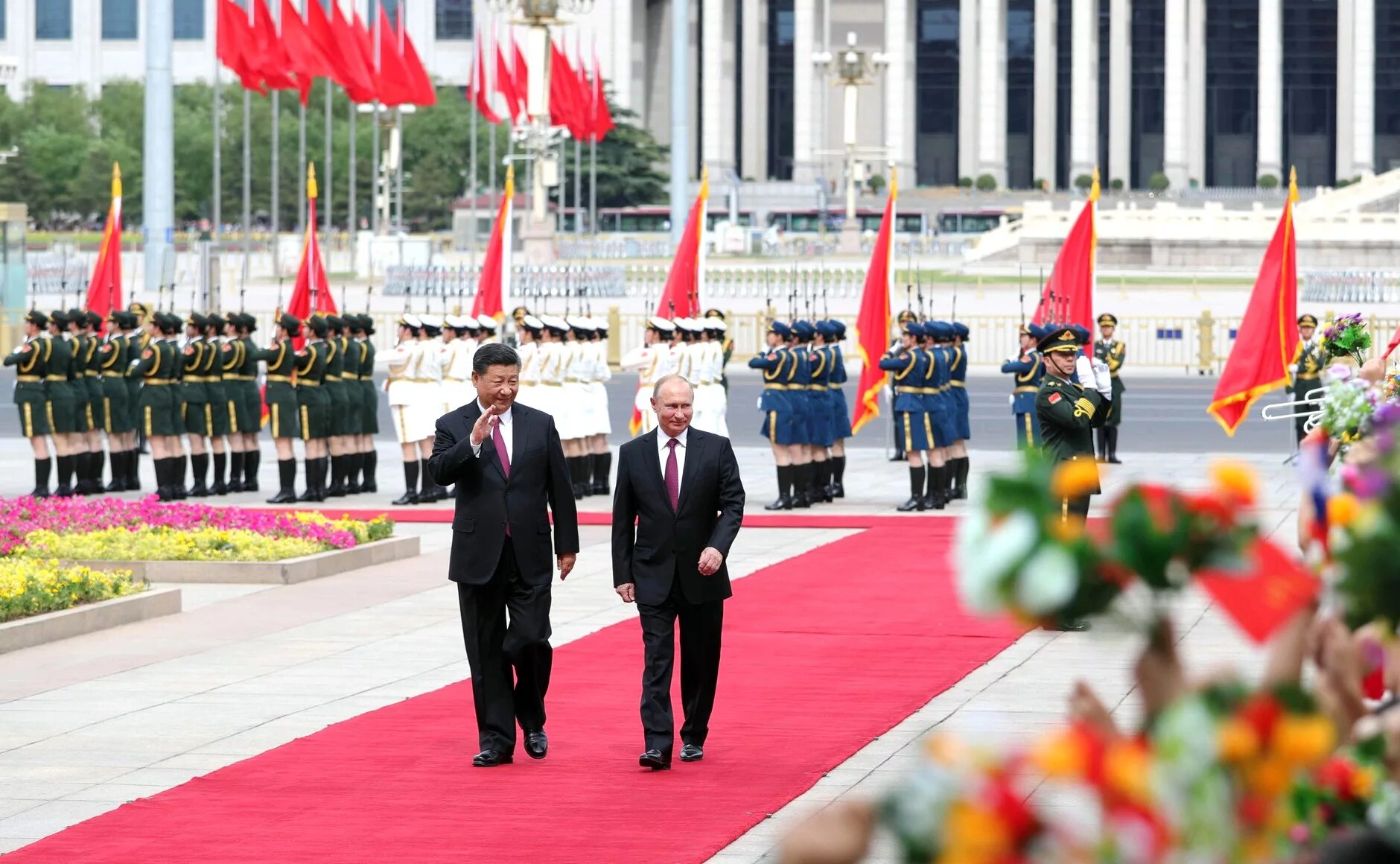 Си Цзиньпин в Москве 2013. Си Цзиньпин 2023. Си Цзиньпин военный. Russia arrived