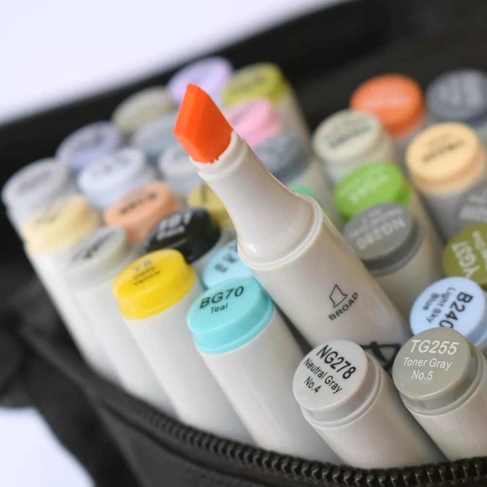 Художественные маркеры набор. Маркеры artisticks. спиртовые маркеры. профессиональные спиртовые маркеры. спиртовые фломастеры.