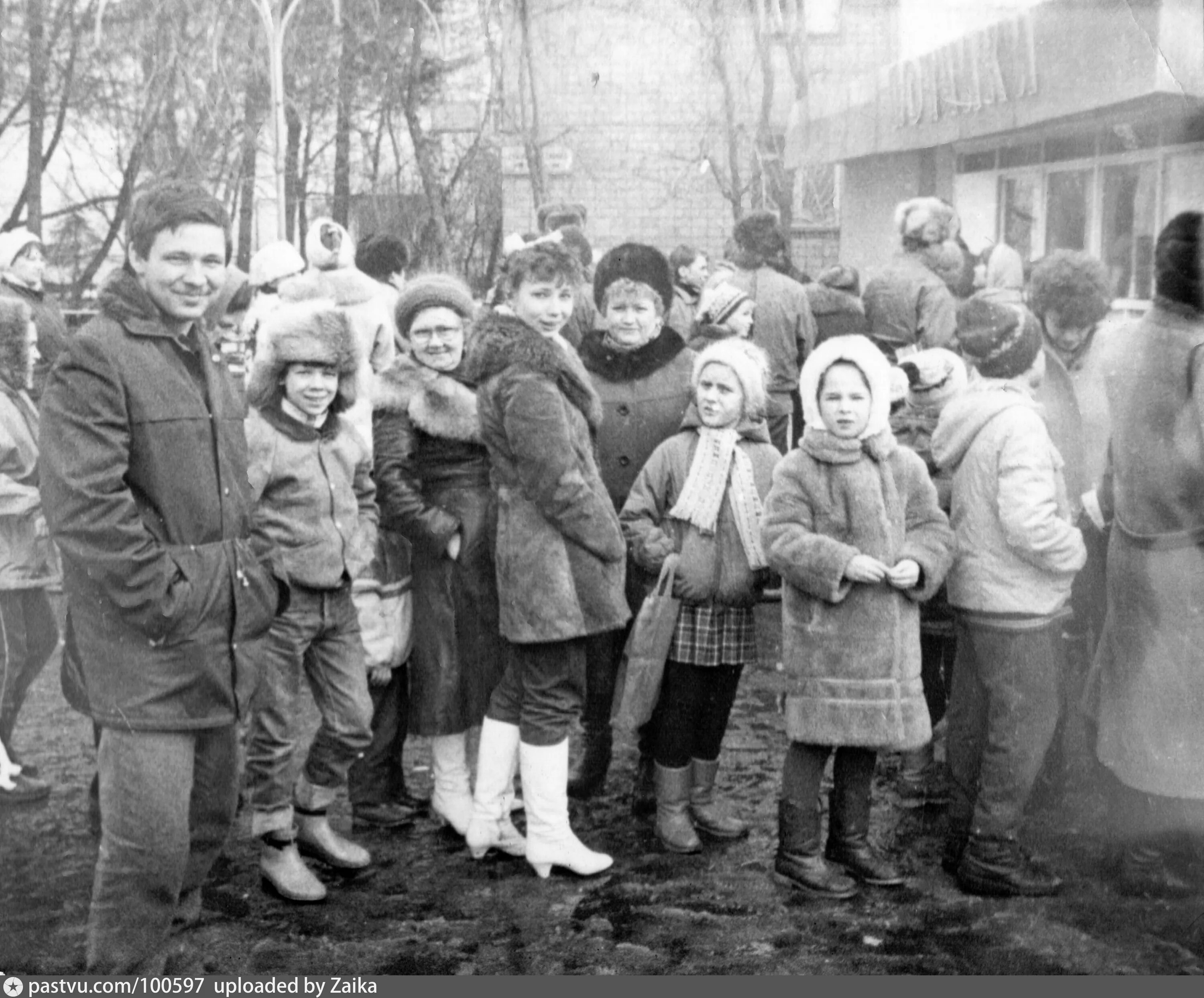 Пончики останкино. Пончиковая в Останкино в СССР. Останкинские пончики. Пончики СССР. Пончики в ССС.