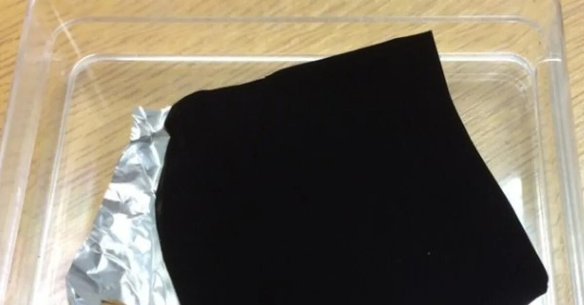 Vantablack 2. Секрет vantablack. Вантаблэк краска. Как называется самый черный. Самое чëрное вещество vantablack.