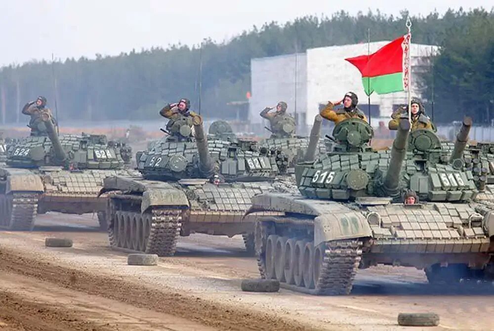 Беларусь войска на границе. Учения в белоруссии 2022. Белоруссия стягивает войска к границе с украиной. Стягивание войск в белоруссии. Войска российские на белоруссии2022год.