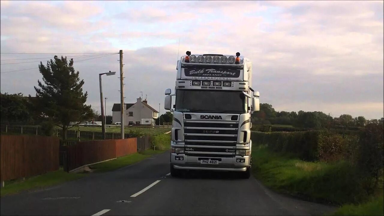 Scania v8 sound. Скания 164 топлайн. scania 164. скания 164л.