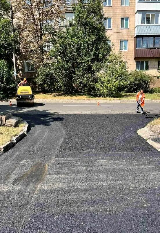 Ул. Улица 30 лет победы луганск. Типичные черкассы. Пр дружбы 19в курск. Бишкек улицы.