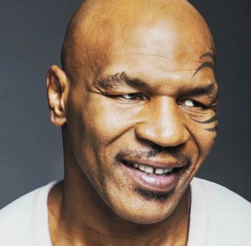 Чернокожий боксер. Тайсон. Mike Tyson. Майк Тайсон фото. Mike Tyson 2022.