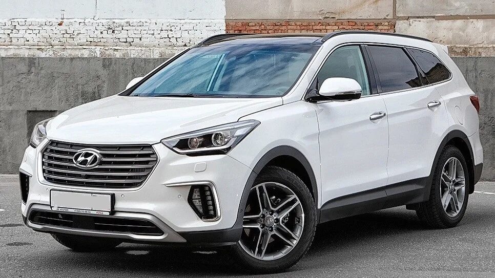 Купить гранд санта. Hyundai Santa Fe 2018. Hyundai Grand Santa Fe. Хендай Гранд Санта Фе 2017. Hyundai Grand Santa Fe 2018.