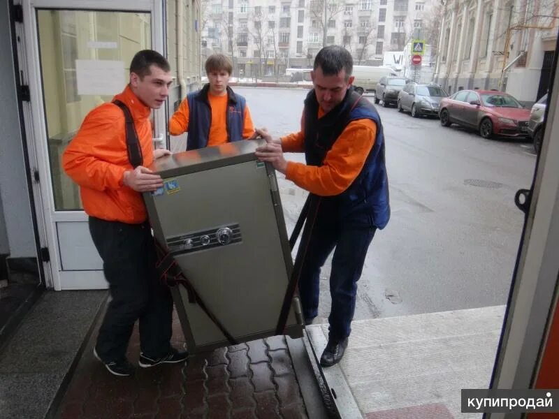 Услуги грузчиков. Услуги грузчиков в Москве. Грузчики профи. Такелажные работы сейфы.