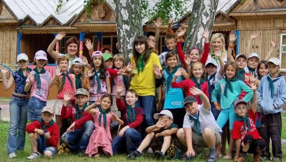 Пионерский лагерь березка зеленогорск. Пионерский лагерь высота минмонтажспецстрой. Лагерь берёзка алтайский край. Пионерские лагери алтайского края. Пионерский лагерь полёт ухтомского вертолетного завода.